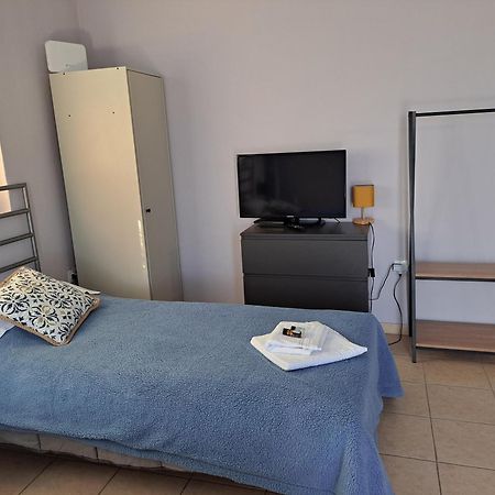 Seashell Apartment Artemida  Bagian luar foto