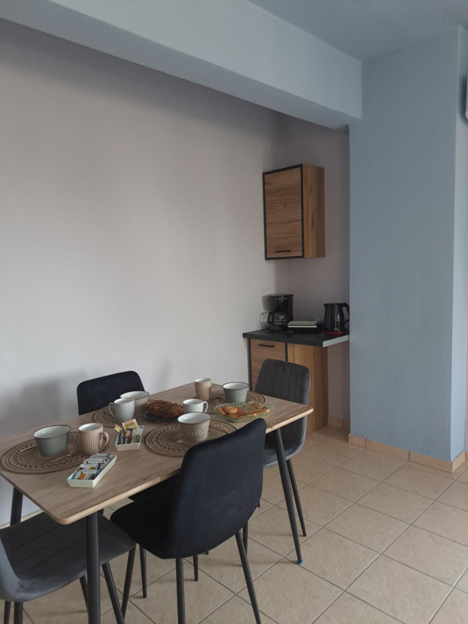 Seashell Apartment Artemida  Bagian luar foto